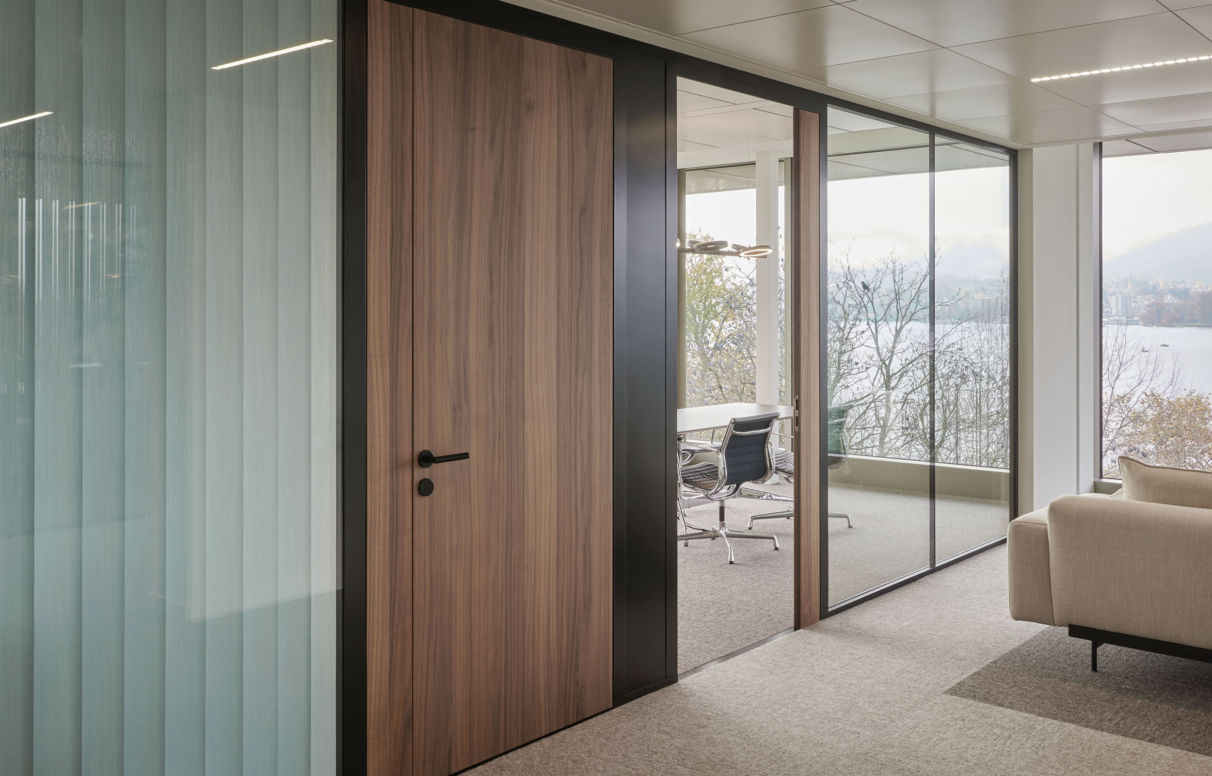 Banking & Finance. Workspaces. Offices. Meeting Area. Private Bank Zurich - MACH Architektur.